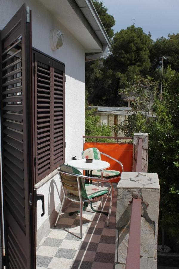Double Room Mali Losinj 7953B Exterior photo